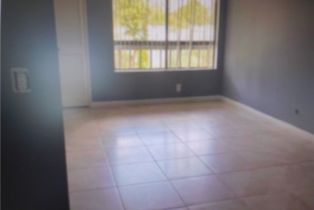 Condominium, 22100 Burbank blvd, Woodland Hills, CA 91367 - 5