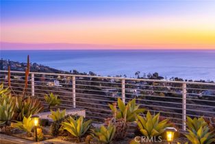 Single Family Residence, 3355 Alta Laguna blvd, Laguna Beach, CA 92651 - 4