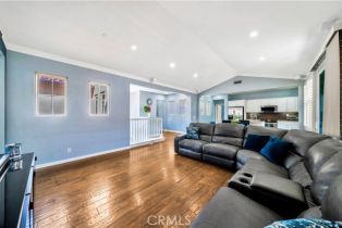 Condominium, 60 Peony, Irvine, CA 92618 - 8