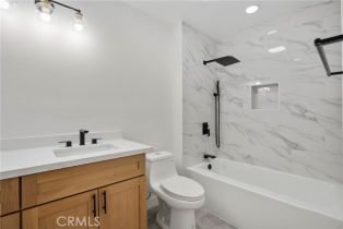 Condominium, 122 Cartier Aisle, Irvine, CA 92620 - 24