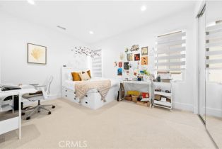 Single Family Residence, 137 Statura, Irvine, CA 92602 - 28