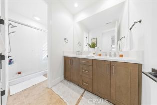 Single Family Residence, 137 Statura, Irvine, CA 92602 - 30