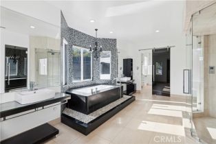 Single Family Residence, 5110 Copa De Oro dr, Anaheim Hills, CA 92807 - 32