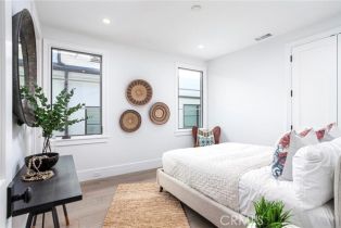 Single Family Residence, 409 39th st, Newport Beach, CA 92663 - 24