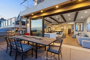 Single Family Residence, 310 Oceanfront, Newport Beach, CA 92661 - 39