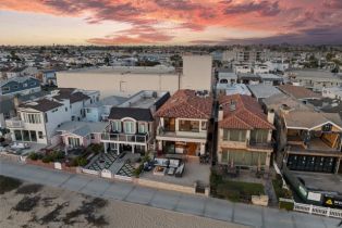 Single Family Residence, 310 Oceanfront, Newport Beach, CA 92661 - 44