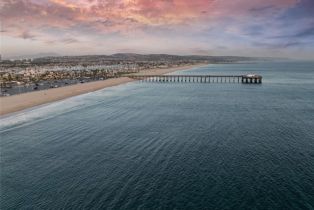 Single Family Residence, 310 Oceanfront, Newport Beach, CA 92661 - 54