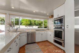 Single Family Residence, 2721 Victoria dr, Laguna Beach, CA 92651 - 5