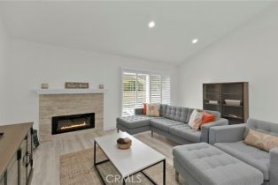 Condominium, 16 Wetstone, Irvine, CA 92604 - 7