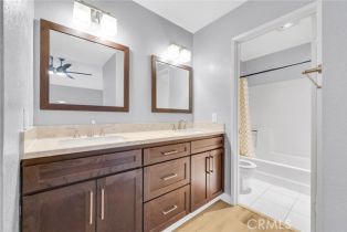 Single Family Residence, 28 Jefferson, Irvine, CA 92620 - 24