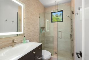 Single Family Residence, 565 Fern street, Laguna Beach, CA 92651 - 16