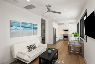 Single Family Residence, 565 Fern street, Laguna Beach, CA 92651 - 4