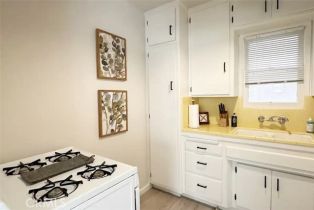 , 5267 Ocean blvd, Long Beach, CA 90803 - 10