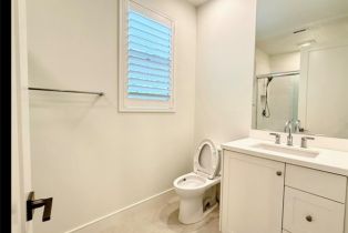 Single Family Residence, 51 rotunda, Irvine, CA 92620 - 27