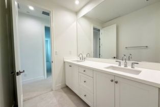 Single Family Residence, 51 rotunda, Irvine, CA 92620 - 36