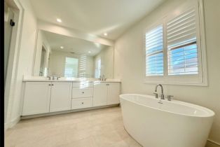 Single Family Residence, 51 rotunda, Irvine, CA 92620 - 48