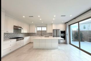 Single Family Residence, 51 rotunda, Irvine, CA 92620 - 9