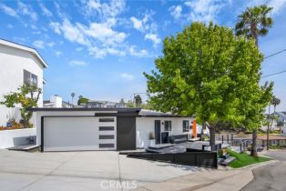 Single Family Residence, 300 Holmwood dr, Newport Beach, CA 92663 - 24