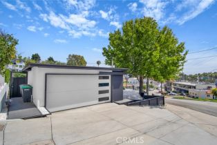 Single Family Residence, 300 Holmwood dr, Newport Beach, CA 92663 - 25