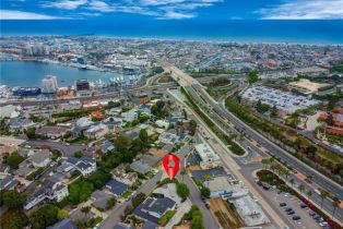 Single Family Residence, 300 Holmwood dr, Newport Beach, CA 92663 - 31