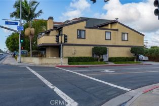 Residential Income, 7611 Warner ave, Huntington Beach, CA 92647 - 3