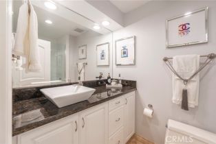 Condominium, 711 Pacific Coast, Huntington Beach, CA 92648 - 30