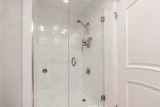 Condominium, 711 Pacific Coast, Huntington Beach, CA 92648 - 32