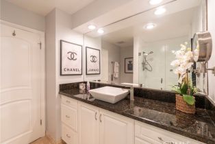 Condominium, 711 Pacific Coast, Huntington Beach, CA 92648 - 37