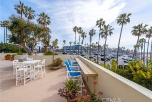 Condominium, 711 Pacific Coast, Huntington Beach, CA 92648 - 43