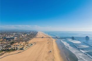 Condominium, 711 Pacific Coast, Huntington Beach, CA 92648 - 45