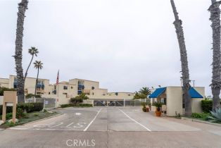 Condominium, 711 Pacific Coast, Huntington Beach, CA 92648 - 49