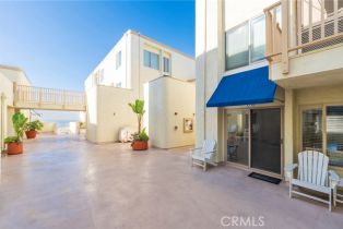 Condominium, 711 Pacific Coast, Huntington Beach, CA 92648 - 5