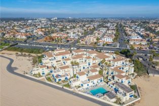 Condominium, 711 Pacific Coast, Huntington Beach, CA  Huntington Beach, CA 92648