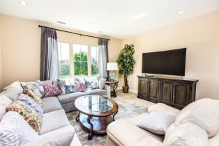 Single Family Residence, 64 Thornapple, Irvine, CA 92620 - 4