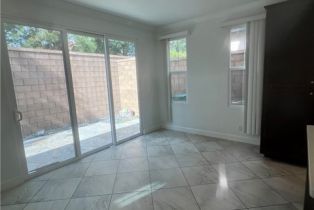 Single Family Residence, 131 Yuba, Irvine, CA 92620 - 5