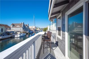 Single Family Residence, 16791 Bayview dr, Huntington Beach, CA 92649 - 4