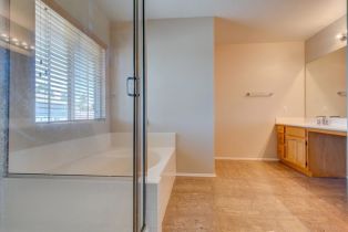 Single Family Residence, 28 Brookhollow, Irvine, CA 92602 - 35