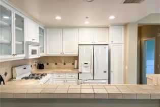 Condominium, 33 Perennial, Irvine, CA 92603 - 13