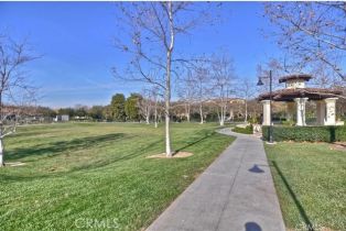 Condominium, 33 Perennial, Irvine, CA 92603 - 39