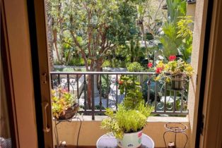 Condominium, 33 Perennial, Irvine, CA 92603 - 4