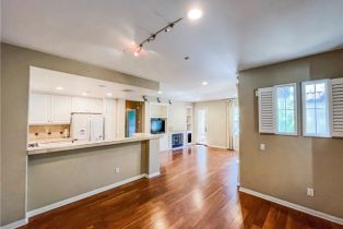 Condominium, 33 Perennial, Irvine, CA  Irvine, CA 92603