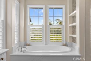 Single Family Residence, 5656 Ocean Terrace dr, Huntington Beach, CA 92648 - 39