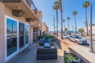 Single Family Residence, 116 11th st, Huntington Beach, CA 92648 - 3