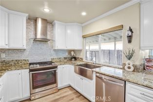 Single Family Residence, 1201 Mosswood dr, Anaheim Hills, CA 92807 - 3