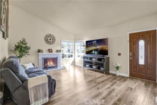 Single Family Residence, 1201 Mosswood dr, Anaheim Hills, CA 92807 - 4