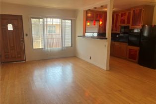 Condominium, 640 Elm ave, Long Beach, CA 90802 - 3