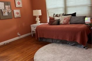 Single Family Residence, 392 Batavia st, Orange, CA 92868 - 5