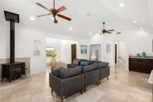 Single Family Residence, 39625 Calle Cabernet, Temecula, CA 92591 - 46