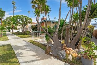 Residential Income, 618 15th st, Huntington Beach, CA 92648 - 2