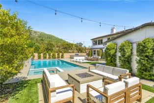 Single Family Residence, 31901 Via Salamanca, San Juan Capistrano, CA 92675 - 5